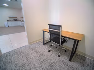 4 Person Coworking Desk