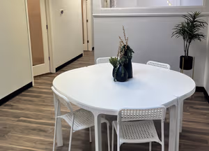 1 Person Coworking Desk