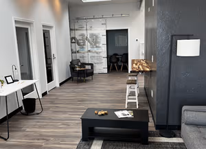 5 Person Coworking Desk