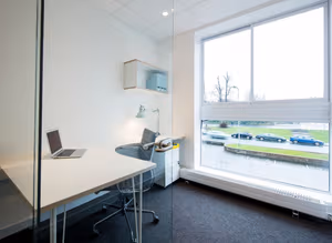 1 Person Private Office