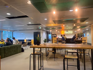 1 Person Coworking Desk