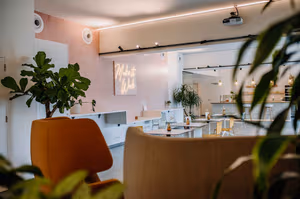1 Person Coworking Desk