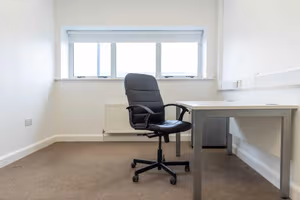 3 Person Coworking Desk