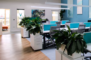 4 Person Coworking Desk