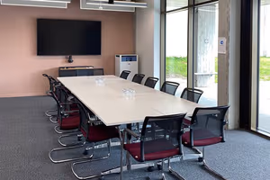 1 Person Private Office