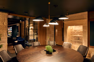 1 Person Coworking Desk