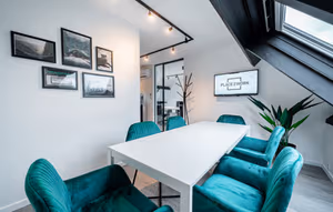 4 Person Private Office