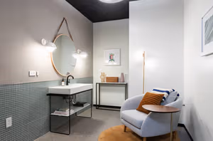 1 Person Private Office