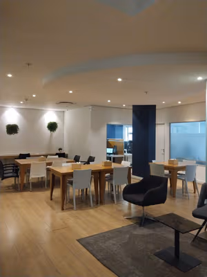 90 Person Private Office