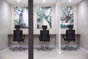 8 Person Private Office