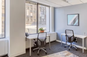 4 Person Private Office