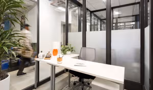 4 Person Private Office