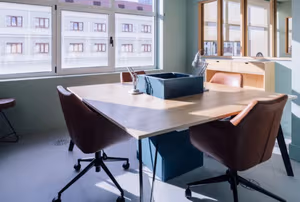 5 Person Private Office