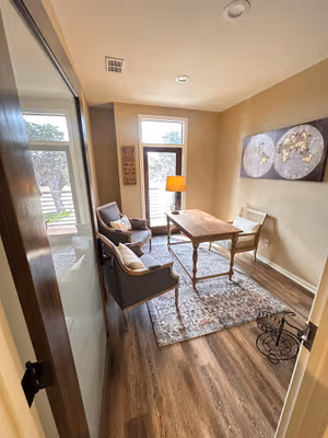 1 Person Private Office