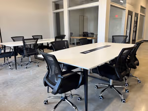 5 Person Coworking Desk