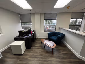 11 Person Private Office