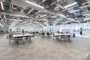 100 Person Managed Space