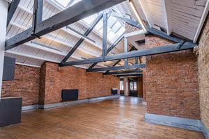 33 Person Managed Space