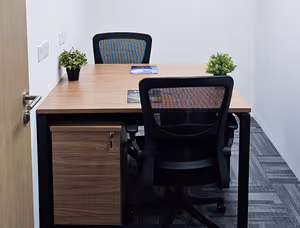 7 Person Private Office