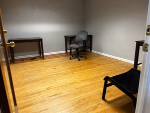 1 Person Coworking Desk