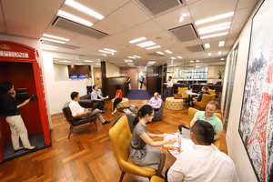 4 Person Coworking Desk