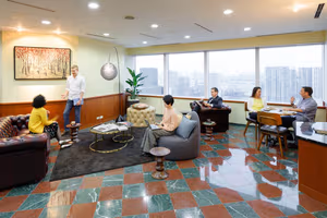 4 Person Coworking Desk