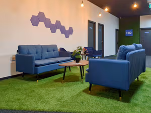 25 Person Private Office