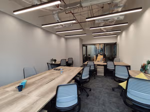 4 Person Private Office