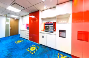 5 Person Coworking Desk