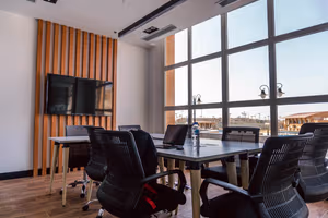 25 Person Private Office