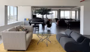 1 Person Coworking Desk