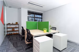 5 Person Private Office
