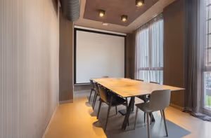 1 Person Private Office