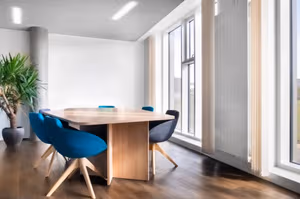 40 Person Private Office