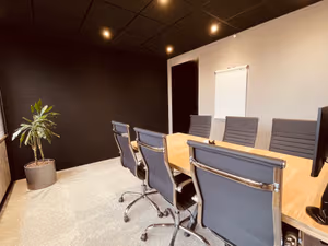 1 Person Private Office