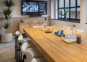 4 Person Private Office