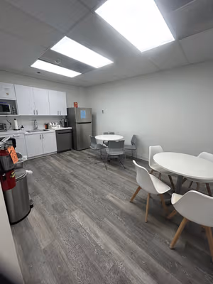 1 Person Private Office