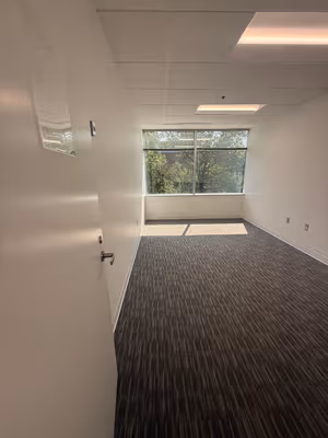 3 Person Coworking Desk