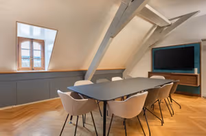 1 Person Private Office