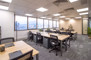 5 Person Private Office