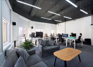 9 Person Private Office