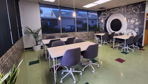 1 Person Coworking Desk