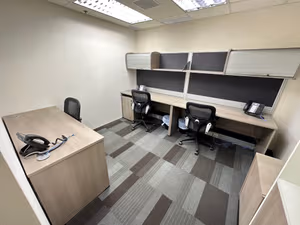 4 Person Private Office