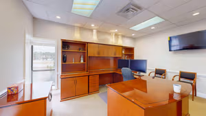 6 Person Coworking Desk