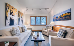 4 Person Private Office