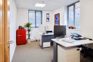 4 Person Private Office