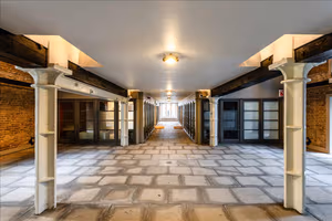 1 Person Coworking Desk