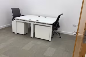 1 Person Private Office
