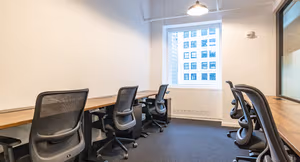 9 Person Private Office