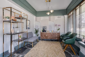 1 Person Private Office